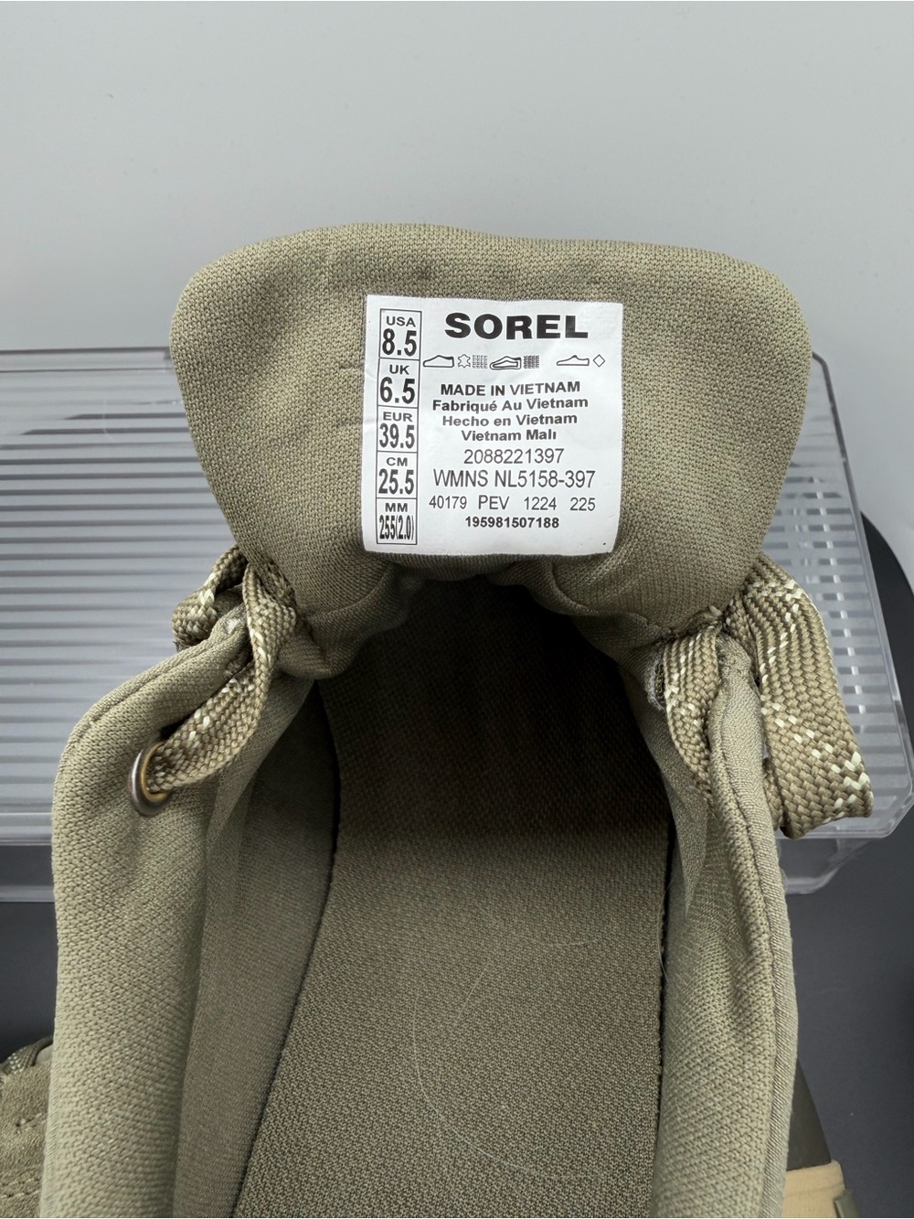 Sorel Out N About IV Women’s 8.5 Waterproof Sneakers - Picture 7 of 8